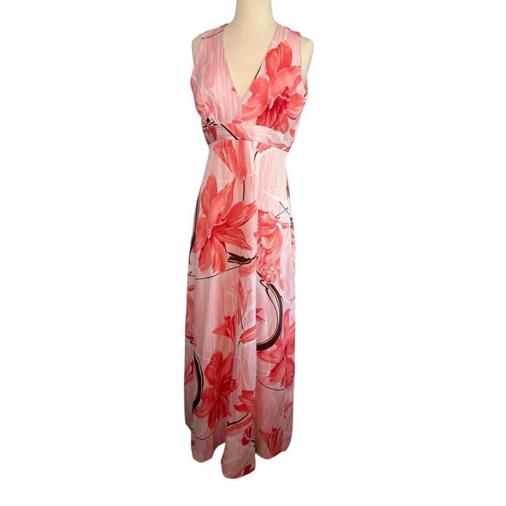 Sleeveless Pink Floral Midi Dress - Brand: